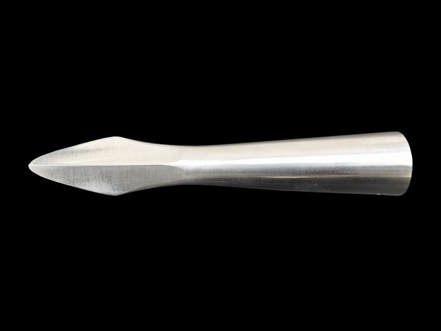 Ming Compact Piercing Spear — Realizzato da LK Chen